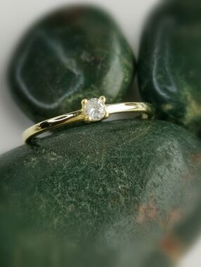 14k Gold Vermeil White Sapphire Ring Size 7 🆕